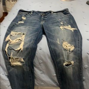 Distressed heavy Judy blue jeans